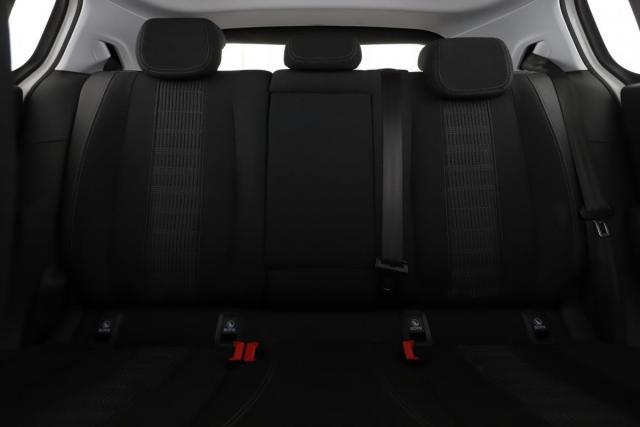 Peugeot 308 image 9