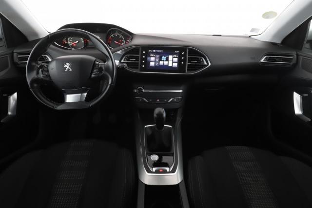 Peugeot 308 image 6