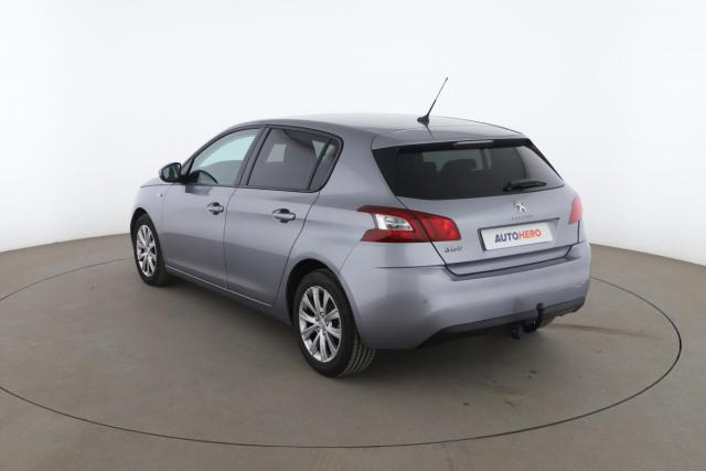 Peugeot 308 image 2