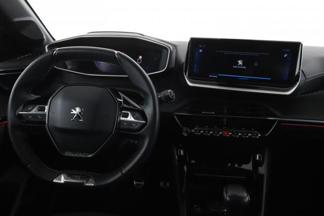 Peugeot 208 image 9