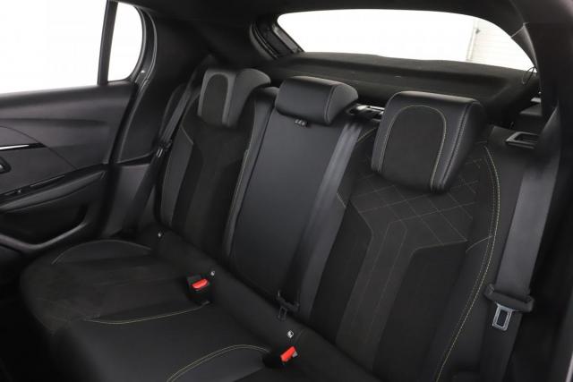 Peugeot 208 image 4