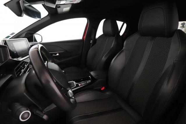 Peugeot 208 image 4