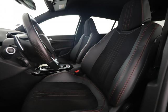 Peugeot 308 image 8