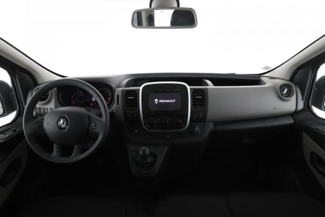 Renault Trafic image 1