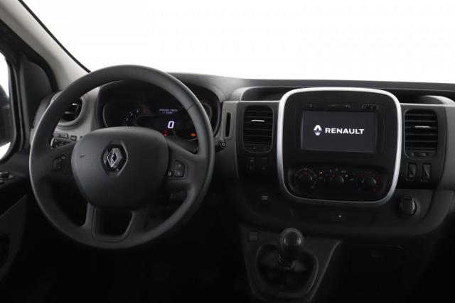 Renault Trafic image 8