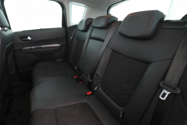 Peugeot 3008 image 6