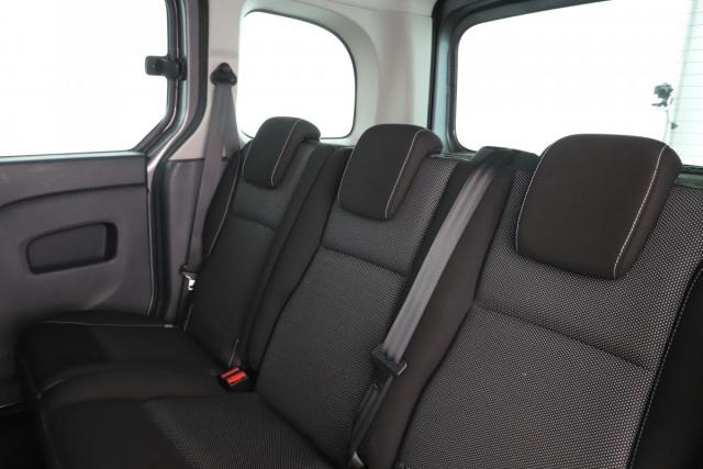 Renault Kangoo image 4