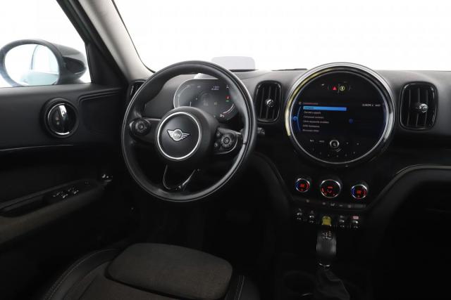 Mini Countryman image 2
