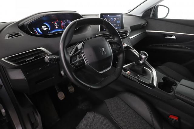 Peugeot 3008 image 1