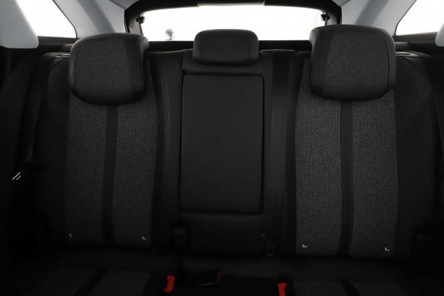 Peugeot 3008 image 8