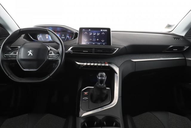 Peugeot 5008 image 8