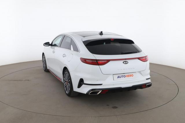Kia Proceed image 7