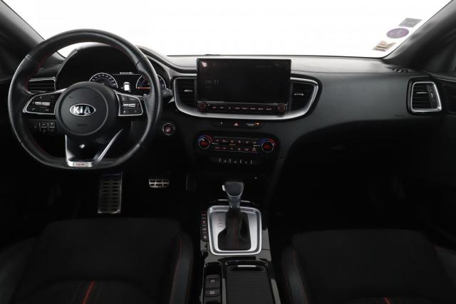 Kia Proceed image 9