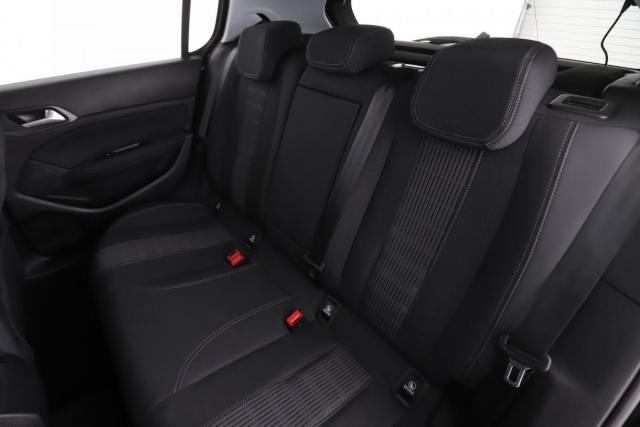 Peugeot 308 image 7