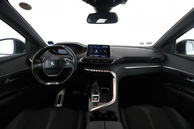 Peugeot 3008 image 2