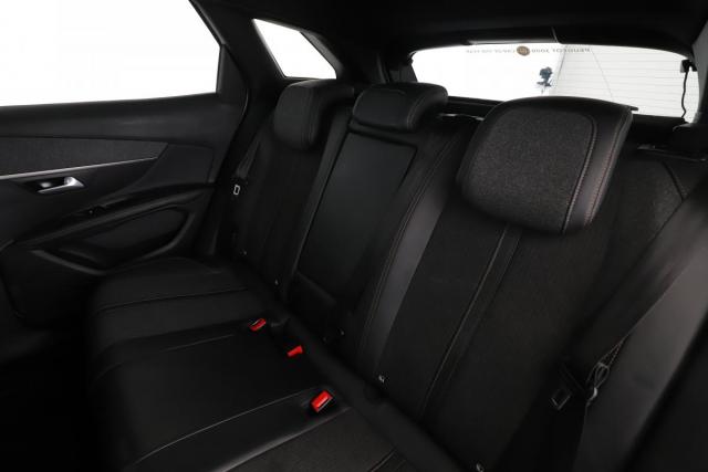 Peugeot 3008 image 7