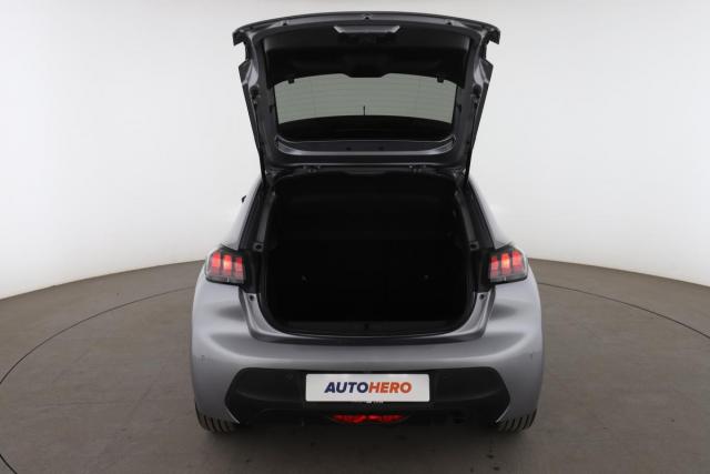 Peugeot 208 image 2