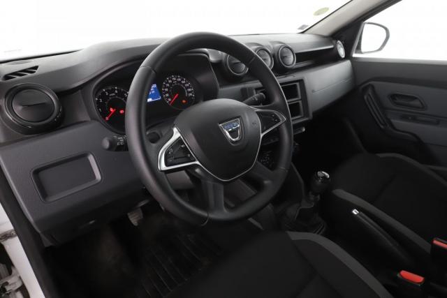 Dacia Duster image 8