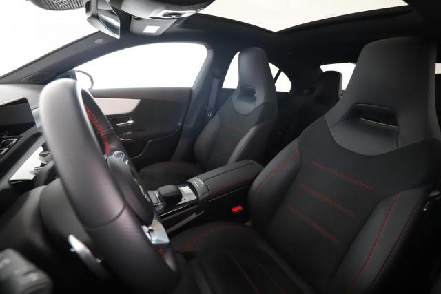 Mercedes Benz Cla image 9
