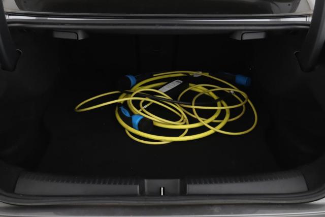 Mercedes Benz Cla image 8