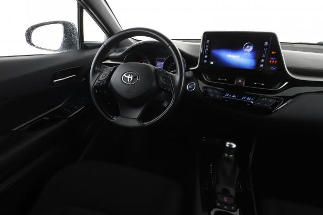 Toyota C-Hr image 4