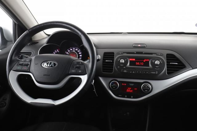 Kia Picanto image 9