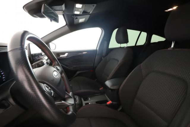 Ford Focus image 4
