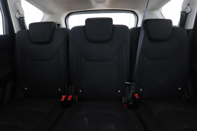 Ford S-Max image 9