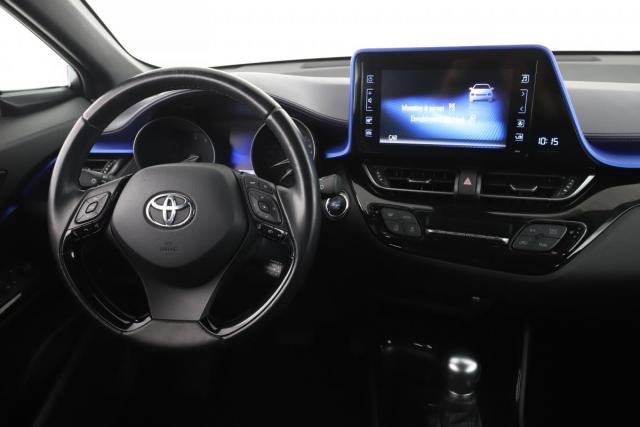 Toyota C-Hr image 7