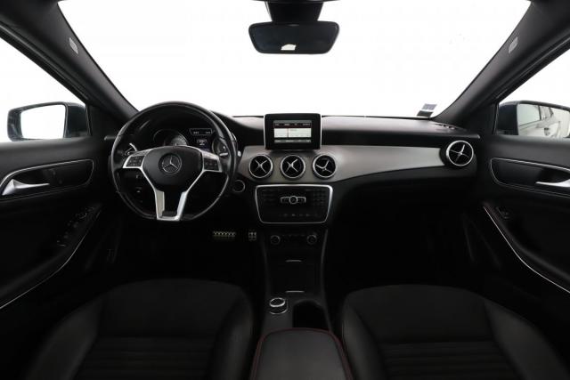 Mercedes Benz Gla image 3