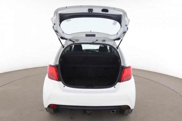 Toyota Yaris image 9