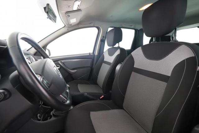 Dacia Duster image 8
