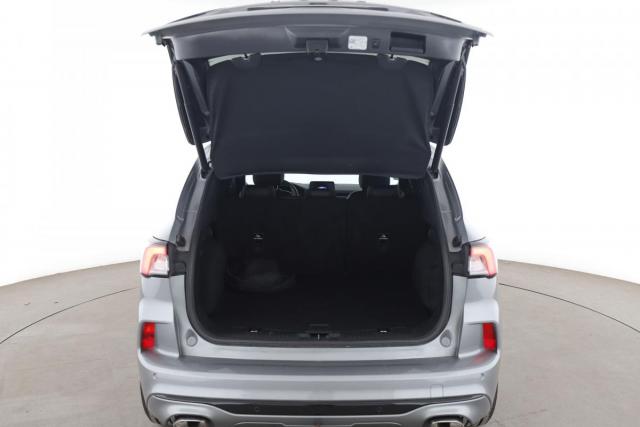 Ford Kuga image 9