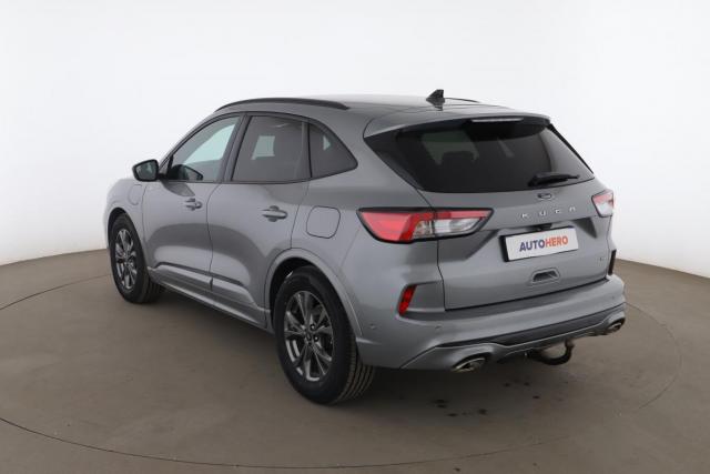 Ford Kuga image 6