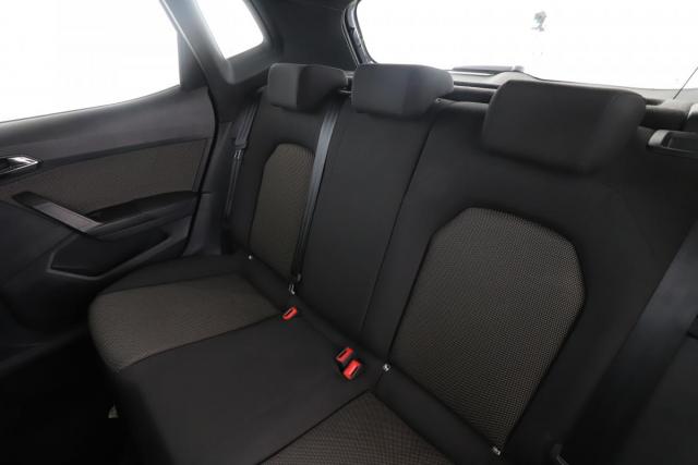 Seat Arona image 1