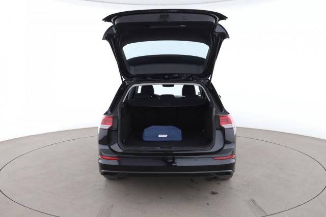 Volkswagen Golf image 1