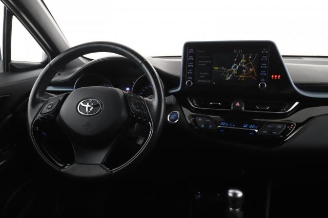 Toyota C-Hr image 2