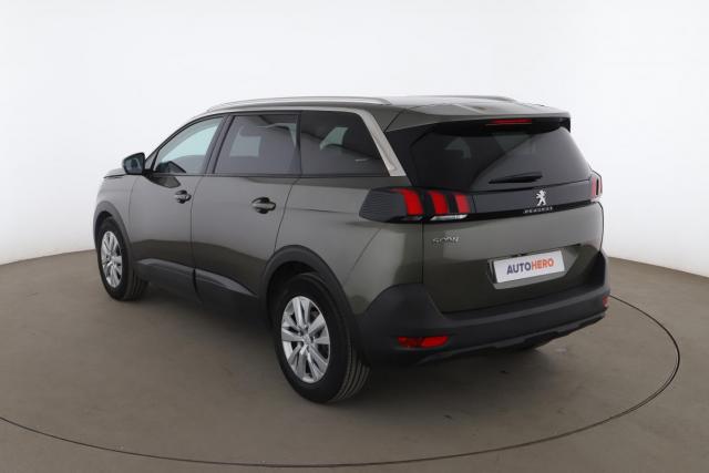 Peugeot 5008 image 4