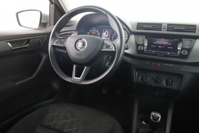 Skoda Fabia image 9