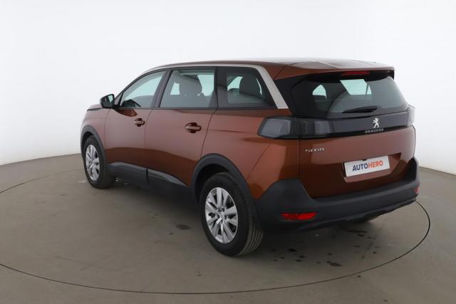 Peugeot 5008 image 6