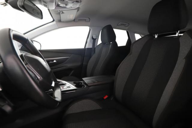 Peugeot 3008 image 9