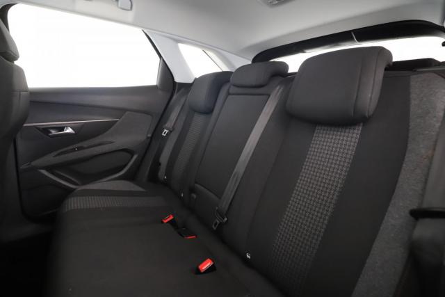 Peugeot 3008 image 6