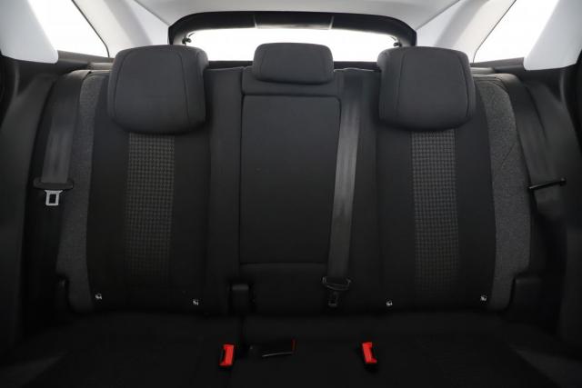 Peugeot 3008 image 7