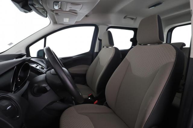 Ford Tourneo image 7