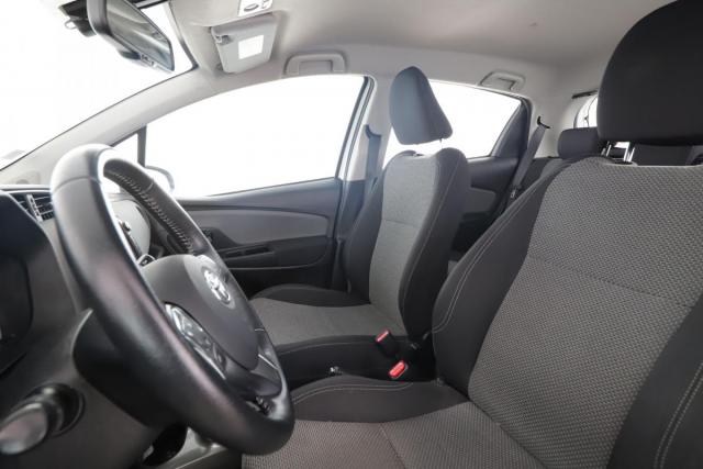 Toyota Yaris image 7