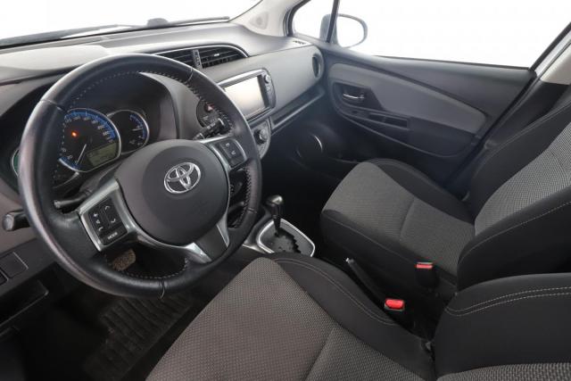 Toyota Yaris image 8