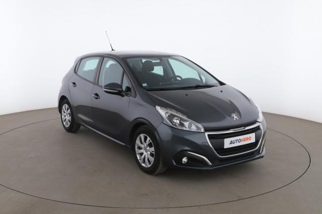 Peugeot 208 image 3