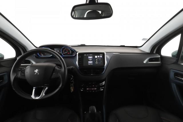 Peugeot 2008 image 6