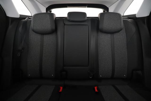 Peugeot 3008 image 6