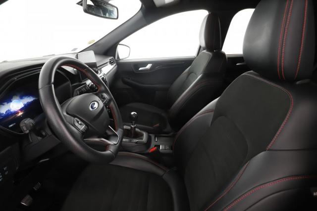 Ford Kuga image 4